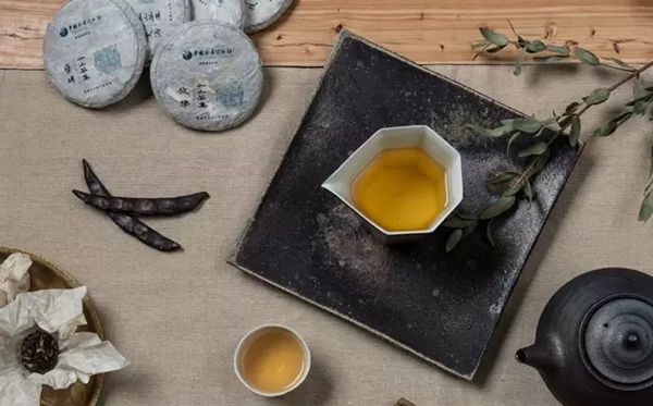 为甚么普洱茶是357克,七子饼茶357克的由来