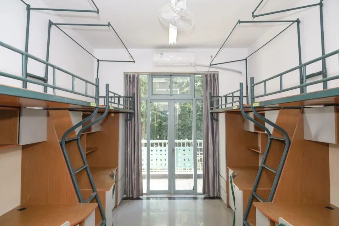 杭州师范大学宿舍前提怎样样,有空协调自力洗手间吗？（附宿舍图片）
