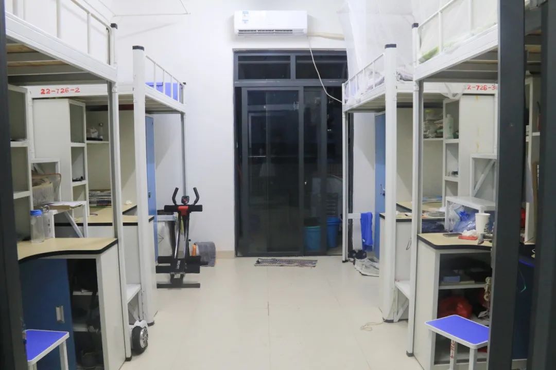 东莞理工学院宿舍前提怎样样,有空协调自力洗手间吗？（附宿舍图片）