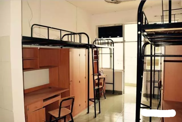 湘潭大学宿舍前提怎样样,有空协调自力洗手间吗？（附宿舍图片）