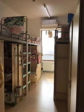 中心音乐学院宿舍前提怎样样,有空协调自力洗手间吗？（附宿舍图片）