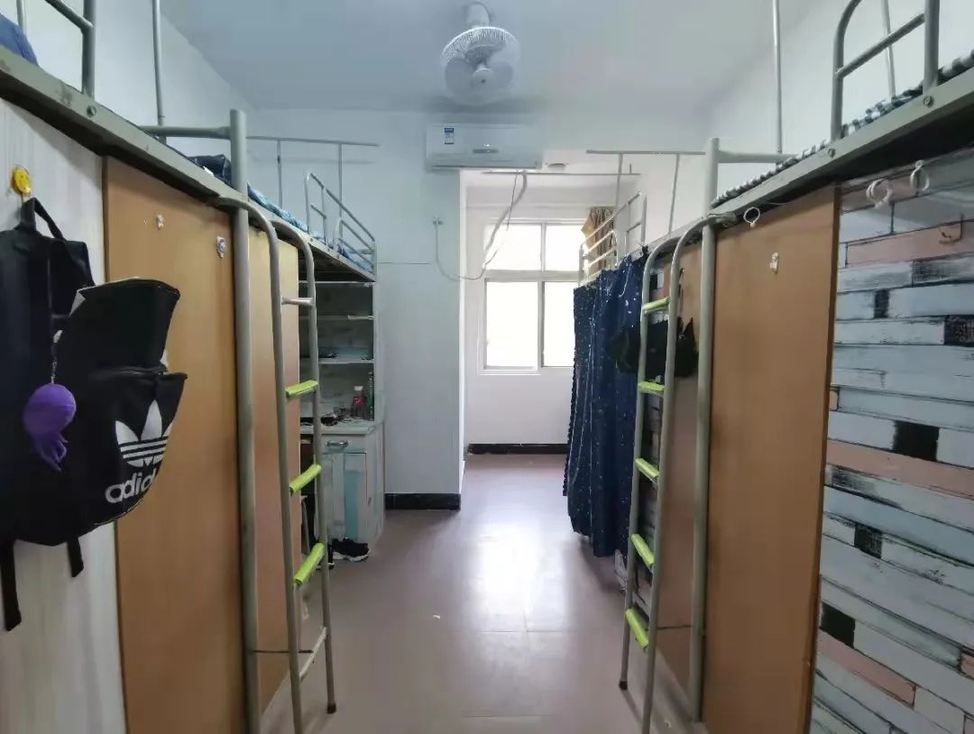 江西师范大学宿舍前提怎样样,有空协调自力洗手间吗？（附宿舍图片）