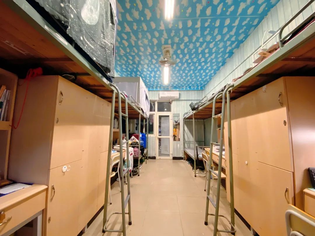 福建农林大学宿舍前提怎样样,有空协调自力洗手间吗?(附宿舍图片)