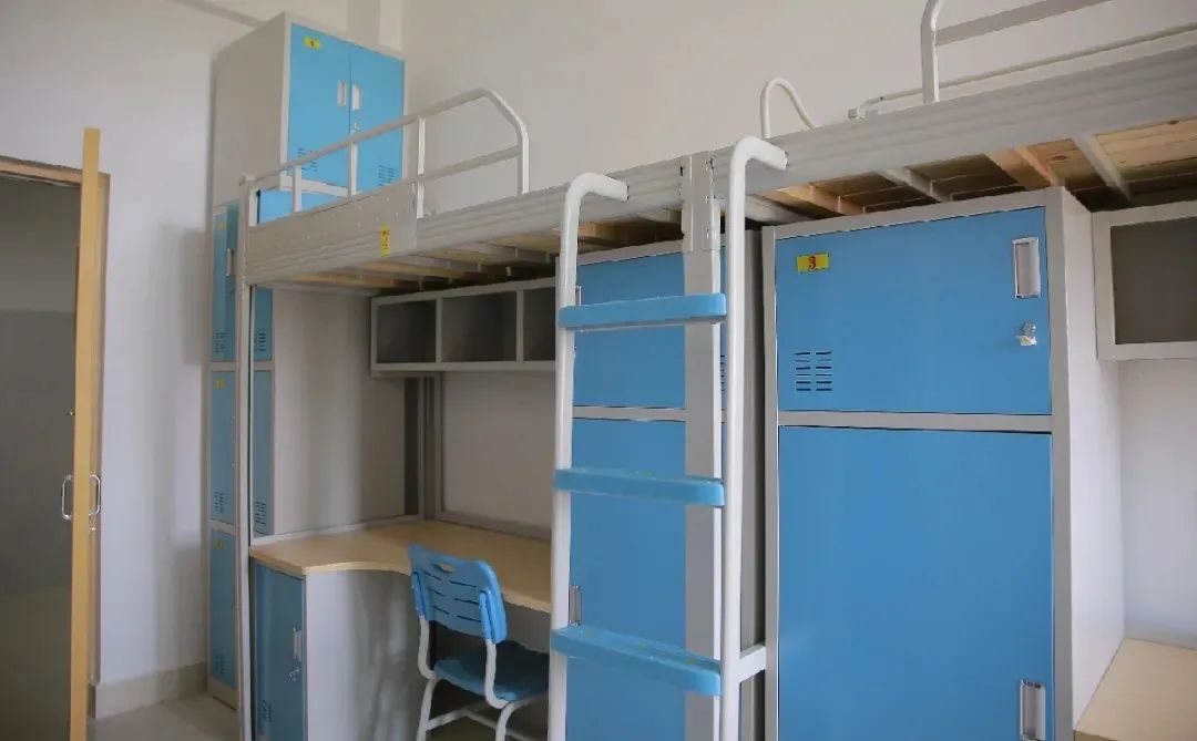 枣庄学院宿舍前提怎样样,有空协调自力洗手间吗?(附宿舍图片)