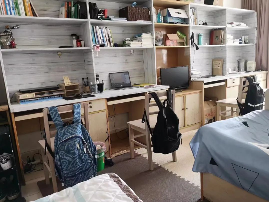 姑苏都会学院宿舍前提怎样样,有空协调自力洗手间吗？（附宿舍图片）