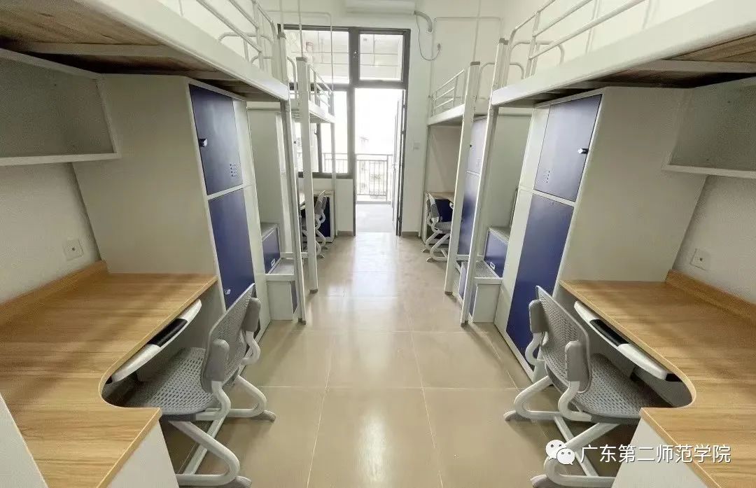 广东第二师范学院宿舍前提怎样样,有空协调自力洗手间吗？（附宿舍图片）