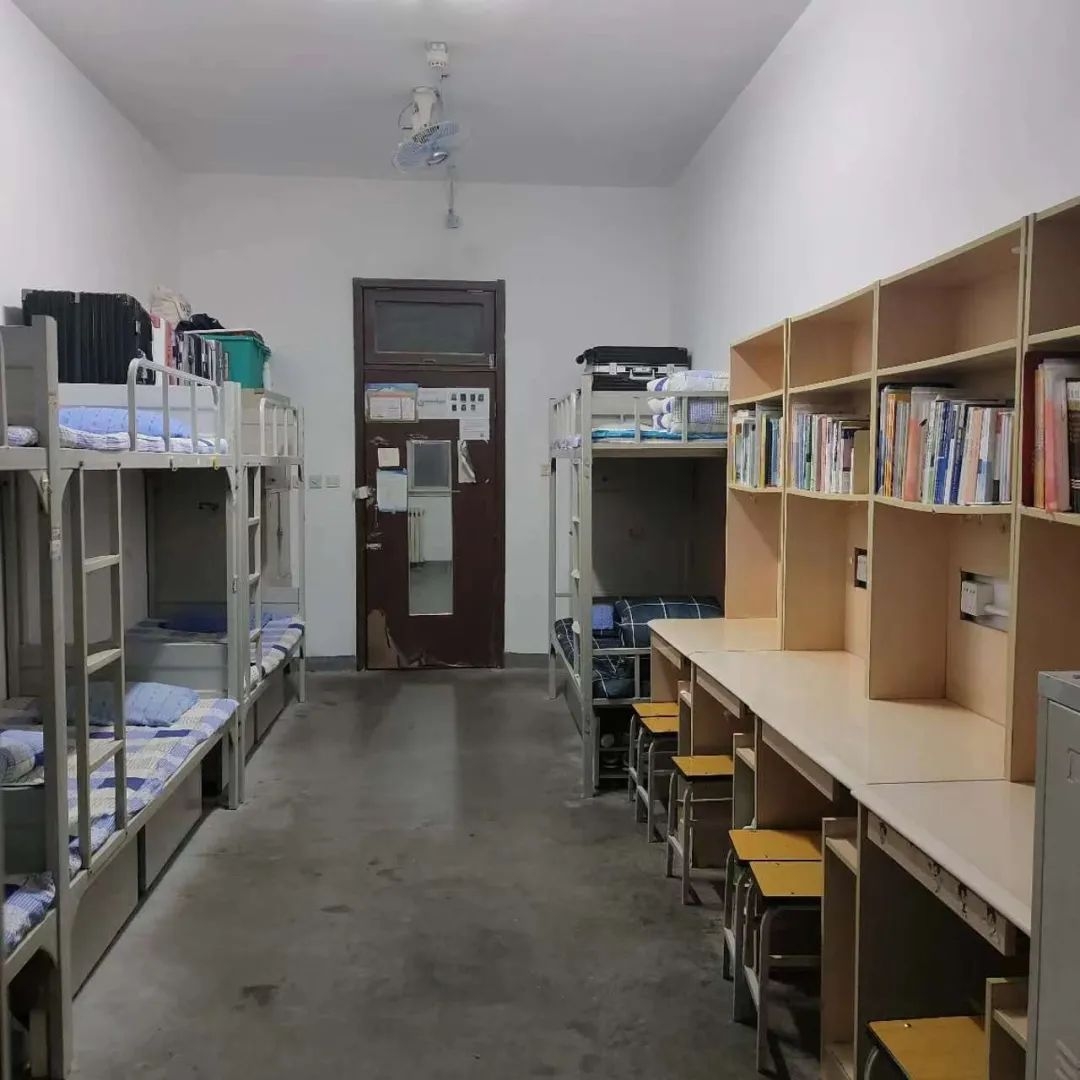 河北师范大学宿舍前提怎样样,有空协调自力洗手间吗？（附宿舍图片）