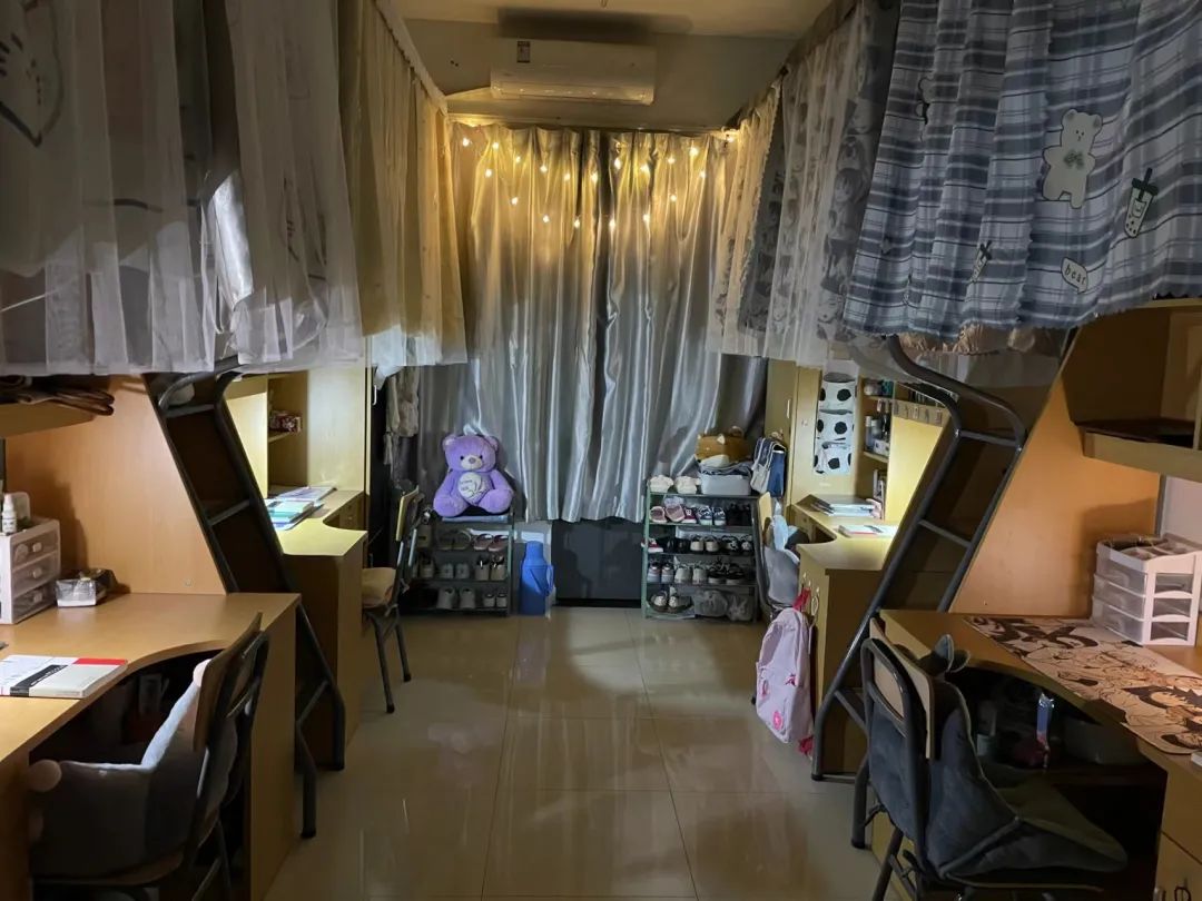 安徽理工大学宿舍前提怎样样,有空协调自力洗手间吗？（附宿舍图片）