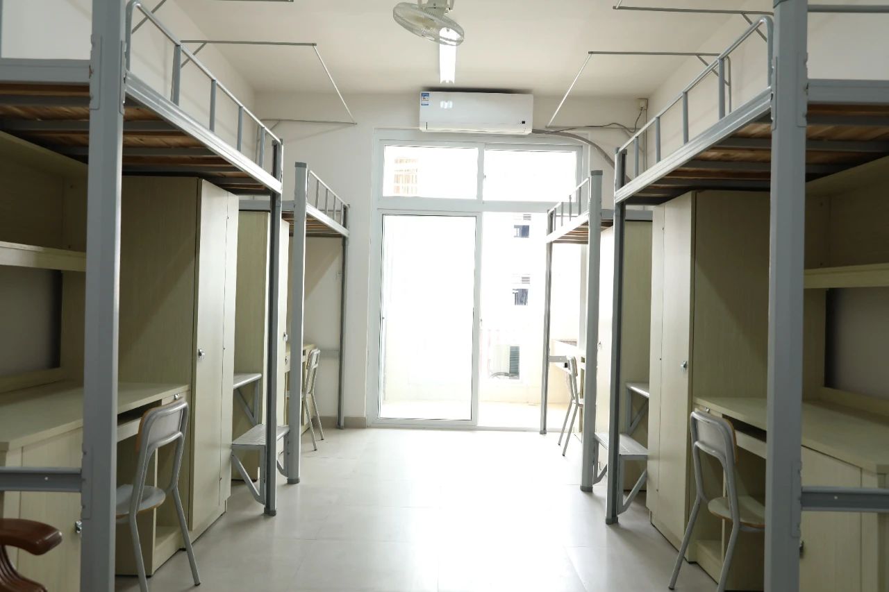 武夷学院宿舍前提怎样样,有空协调自力洗手间吗？（附宿舍图片）