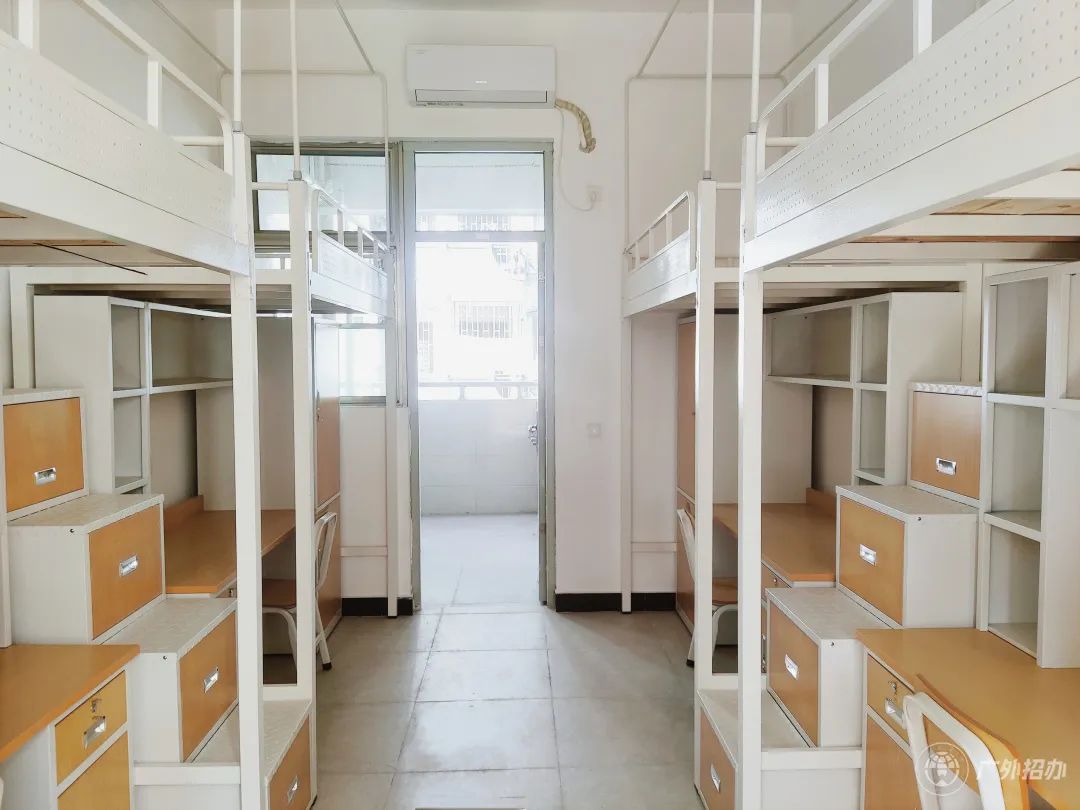 广东外语外贸大学宿舍前提怎样样,有空协调自力洗手间吗?(附宿舍图片)