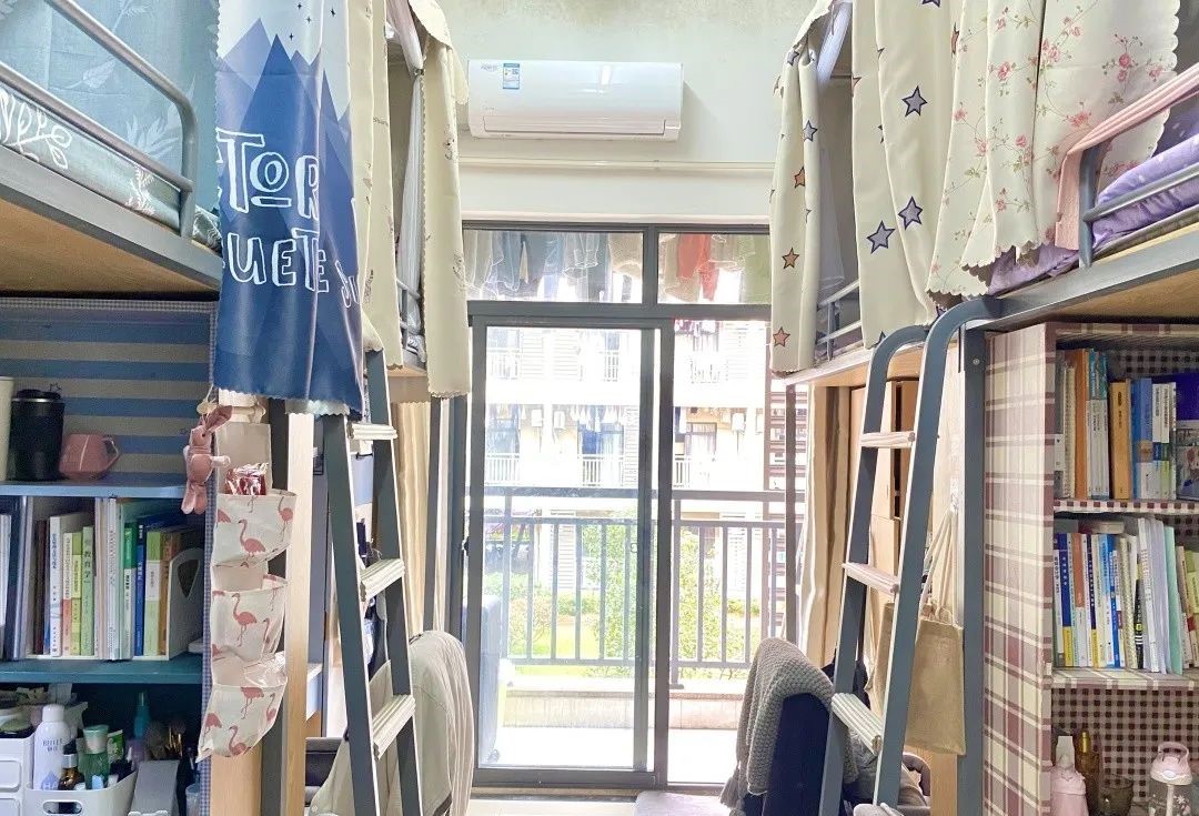 浙江树人学院宿舍前提怎样样,有空协调自力洗手间吗？（附宿舍图片）