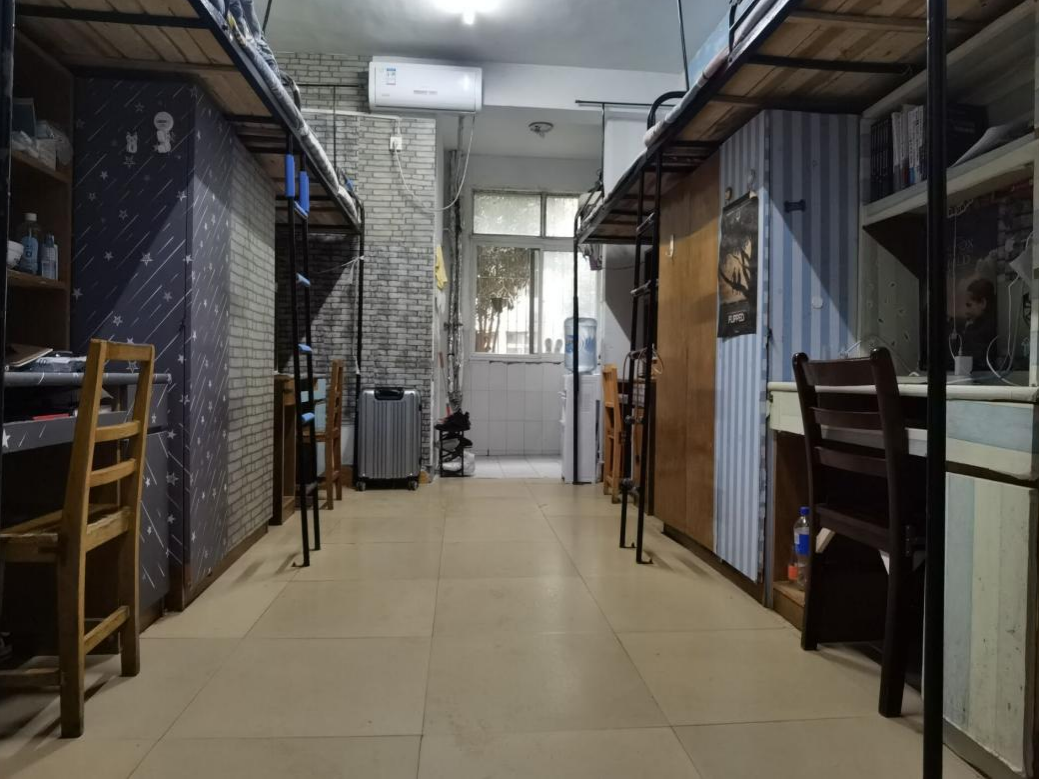 湖北理工学院宿舍前提怎样样,有空协调自力洗手间吗？（附宿舍图片）
