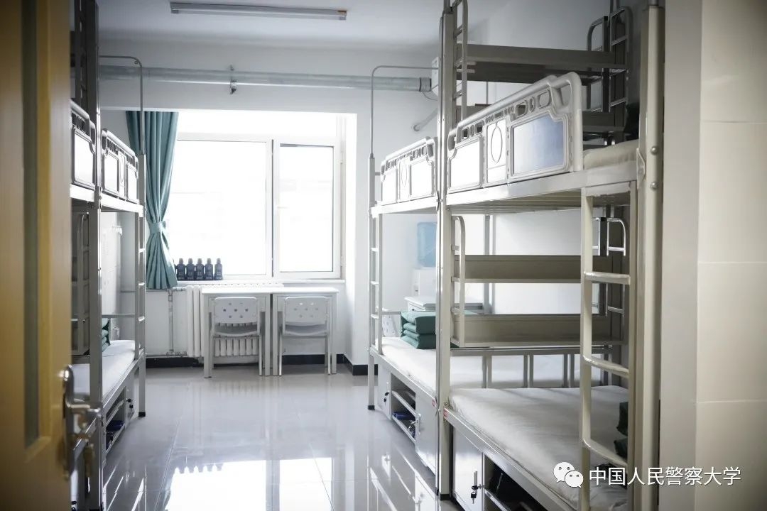 中国国民差人大学宿舍前提怎样样,有空协调自力洗手间吗？（附宿舍图片）