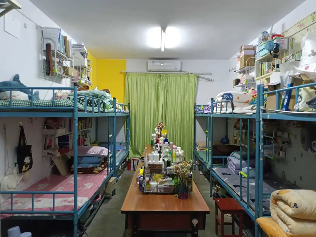 陕西理工大学宿舍前提怎样样,有空协调自力洗手间吗？（附宿舍图片）