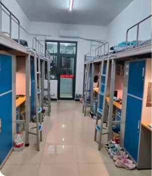 黄河交通学院宿舍前提怎样样,有空协调自力洗手间吗?(附宿舍图片)