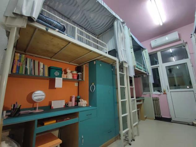 西安煤油大学宿舍前提怎样样,有空协调自力洗手间吗？（附宿舍图片）