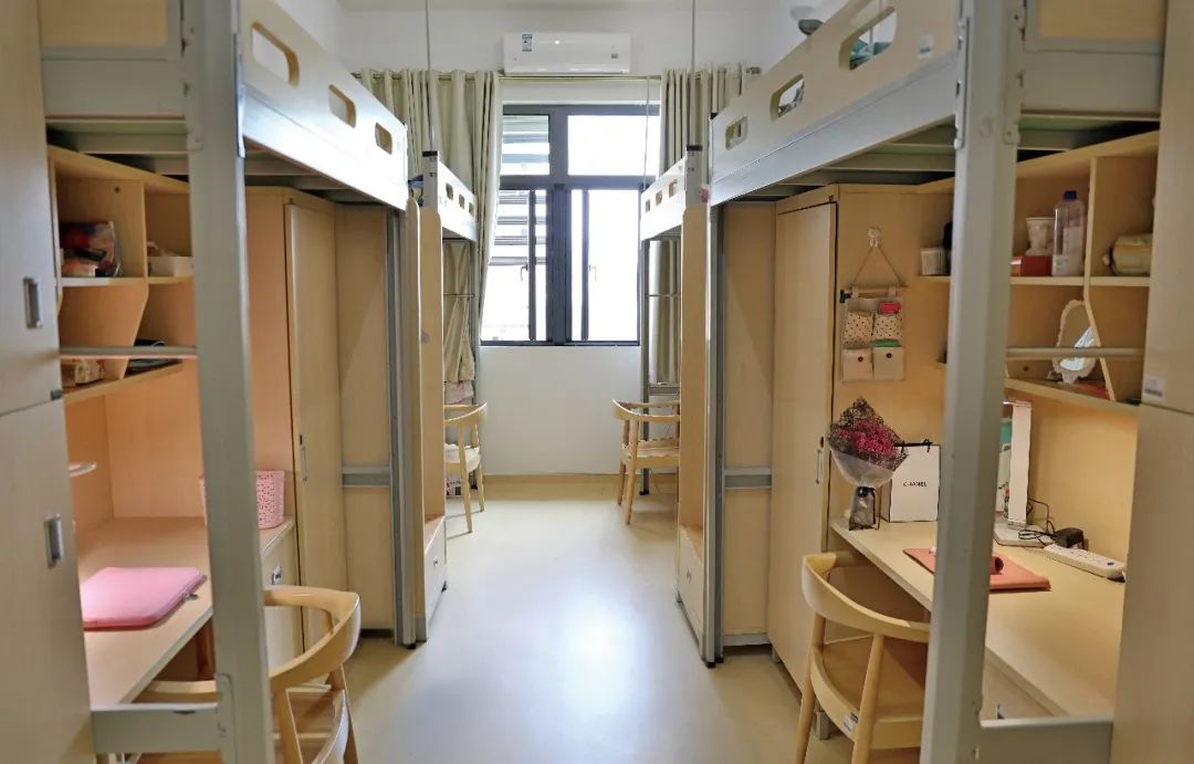 香港中文大学（深圳）宿舍前提怎样样,有空协调自力洗手间吗？（附宿舍图片）