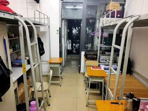 海南寒带陆地学院宿舍前提怎样样,有空协调自力洗手间吗？（附宿舍图片）