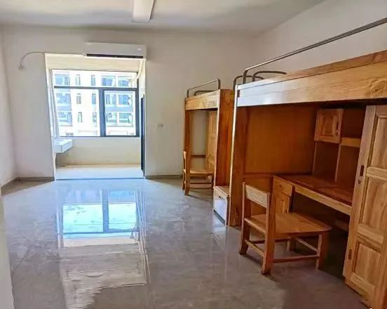 九江学院宿舍前提怎样样,有空协调自力洗手间吗?(附宿舍图片)