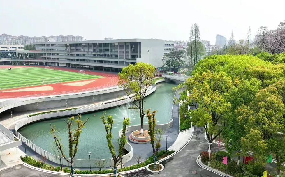 江苏省天地高等中学简介概略（建校汗青、地点、师资、校训、情况）