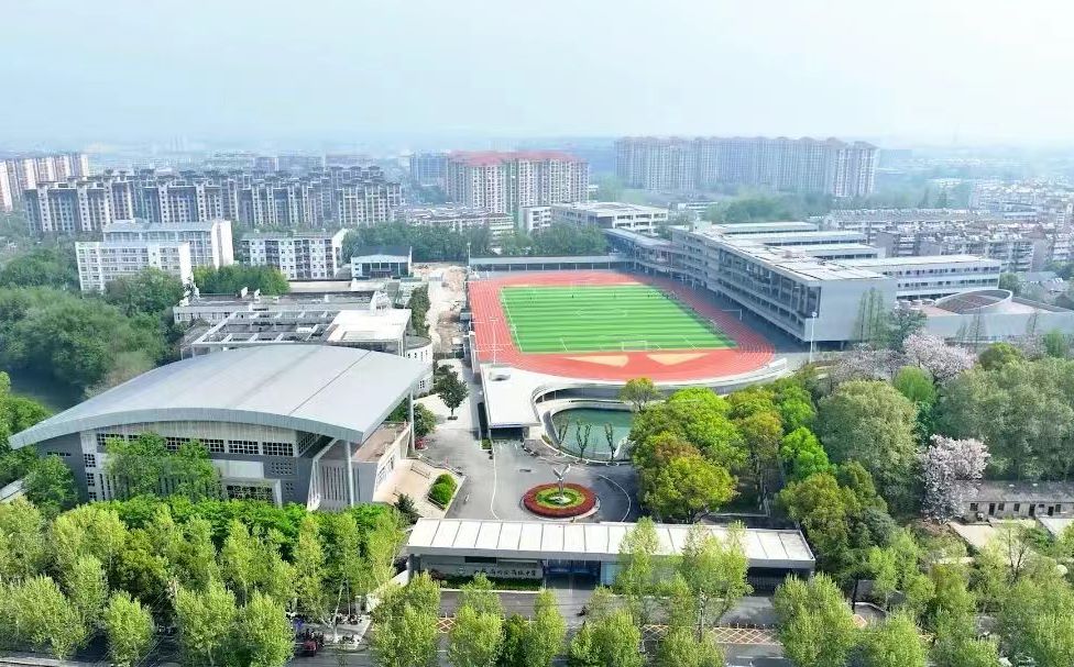 江苏省天地高等中学有几个校区_别离在甚么地位？