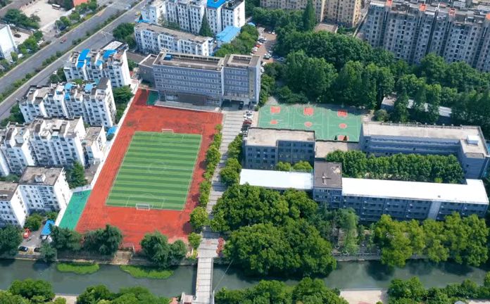南京市第十四中学在南京的排名第几,南外属于甚么条理?
