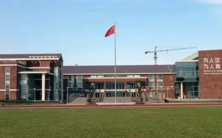 江苏省姑苏中黉舍是公立仍是私立,是重点中学吗?