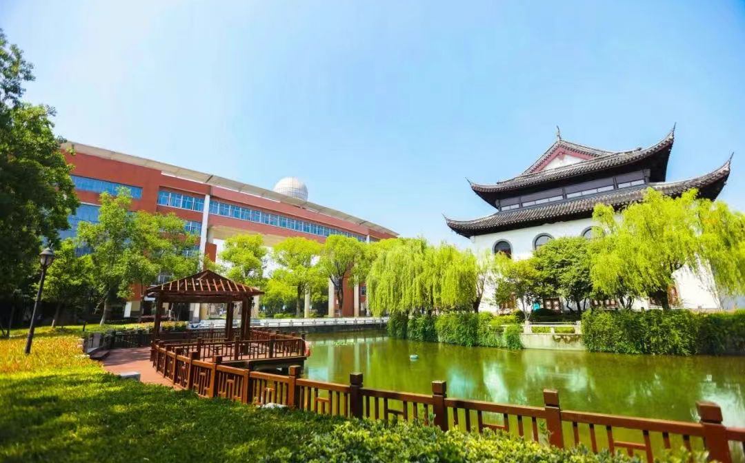 江苏省震泽中学简介概略(建校汗青、地点、师资、校训、情况)