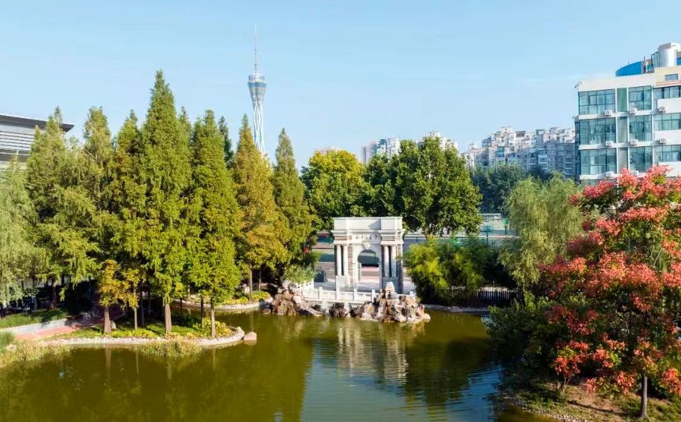 郑州市第十一中学简介概略（建校汗青、地点、师资、校训、情况）