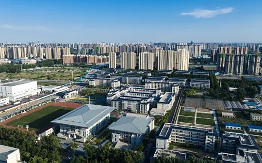 郑州市第四高等中学简介概略（建校汗青、地点、师资、校训、情况）