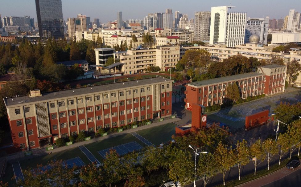 合肥产业大学从属中黉舍区在哪_在哪一个区？