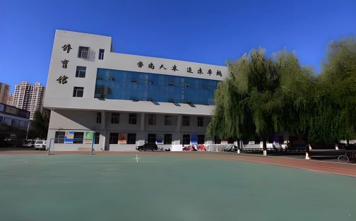 黑龙江省尝试中黉舍区在哪_在甚么区?