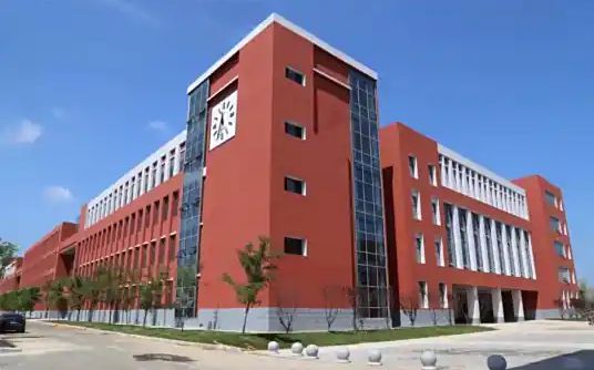 沈阳市辽中区第一高等中学简介概略（建校汗青、地点、师资、校训、情况）