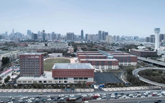 天津市第四中学在天津的排名第几,属于甚么层次？