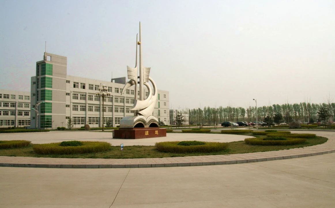 天津市宝坻区第一中学简介概略（建校汗青、地点、师资、校训、情况）
