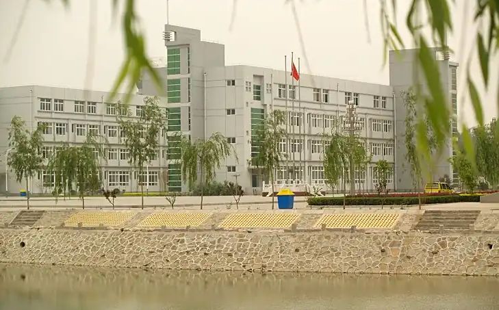 天津市宝坻区第一中学在天津的排名第几,属于甚么层次？