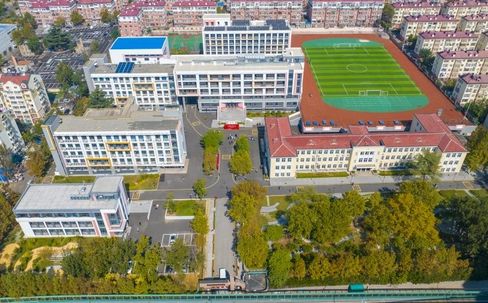 山东省青岛第十六中学在青岛的排名第几,属于甚么层次?