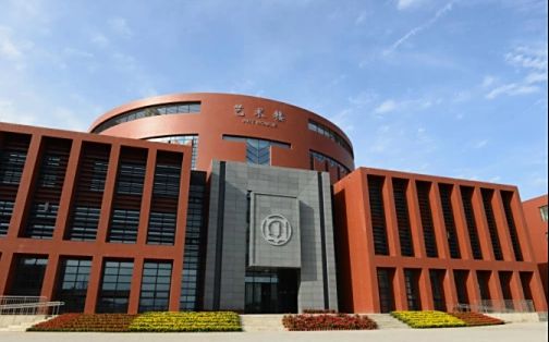 济南西城尝试中黉舍区在哪_在甚么区？
