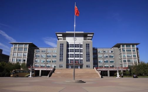 山东省济南第三中学简介概略（建校汗青、地点、师资、校训、情况）