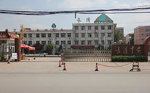 济南市长清中学在济南的排名第几,属于甚么层次？
