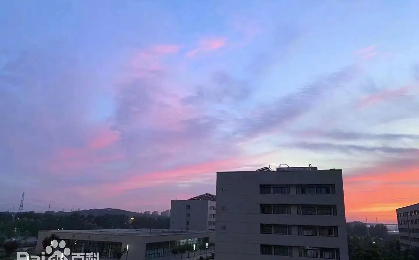 青岛市即墨区第二中学在青岛的排名第几,属于甚么层次？