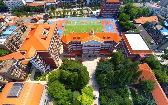 优游市第六中黉舍区在哪_在甚么区？
