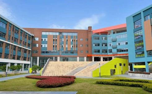 优游市育才高等中学简介概略（建校汗青、地点、师资、校训、情况）