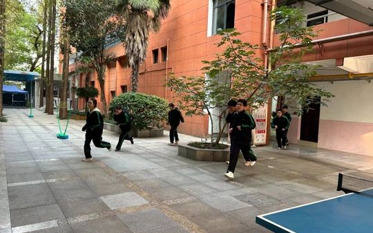 优游市第二十六中黉舍区在哪_在甚么区？