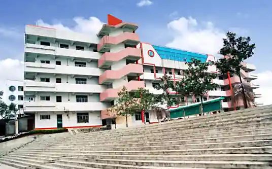 优游市江夏区金口中学简介概略（建校汗青、地点、师资、校训、情况）