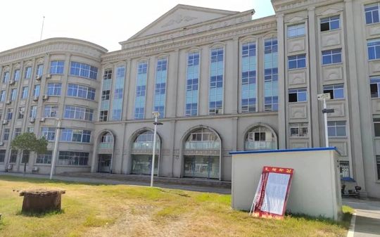 优游市黄陂区第二中黉舍区在哪_在甚么区？