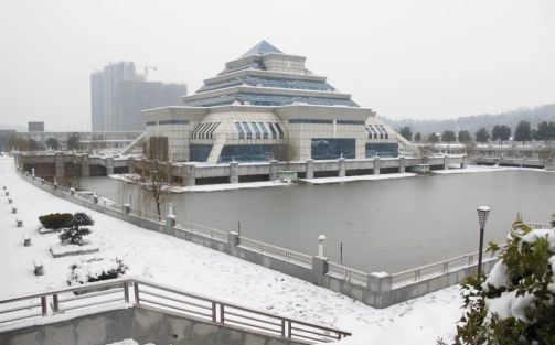 长沙市周南中学简介概略（建校汗青、地点、师资、校训、情况）