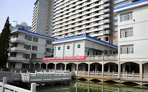 长沙市明德华兴中黉舍区在哪_在甚么区？
