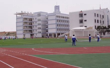 厦门大学从属科技中学简介概略（建校汗青、地点、师资、校训、情况）