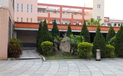 厦门市翔安第一中学在厦门的排名第几,属于甚么层次？